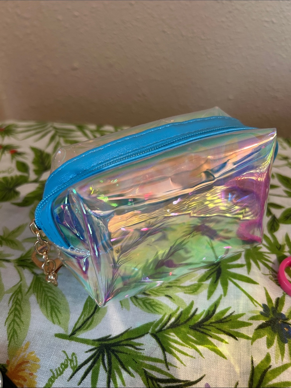 Keychain bundle. - Picture 4 of 6